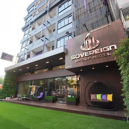 Sovereign Group Hotel At Pratunam Bangkok Buitenkant foto